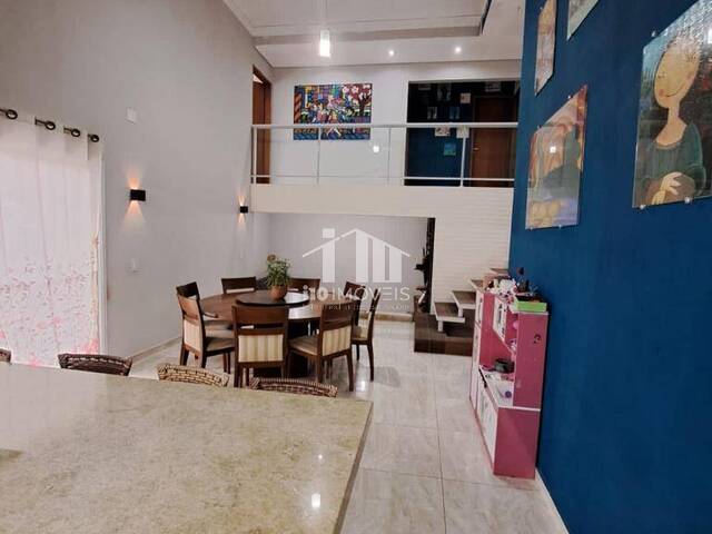#559 - Casa para Venda em Jundiaí - SP - 2