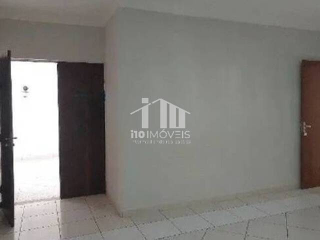 #607 - Casa para Venda em Jundiaí - SP - 2