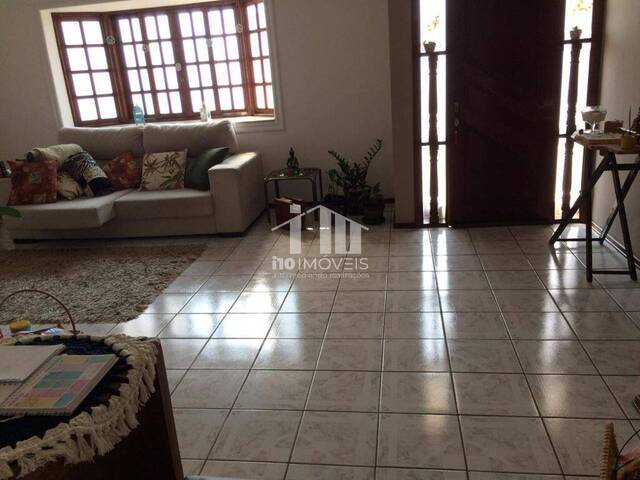 #730 - Casa para Venda em Jundiaí - SP - 2