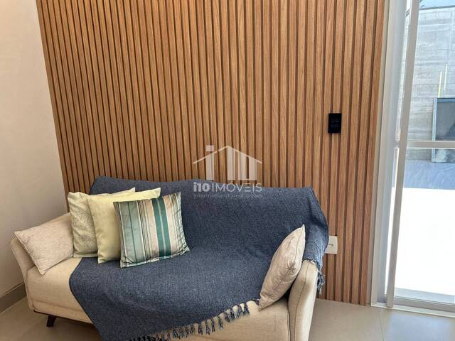 #738 - Casa para Venda em Jundiaí - SP - 2