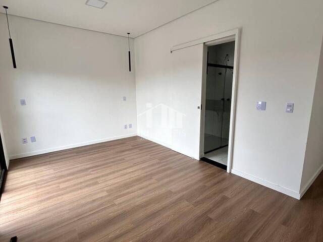 #802 - Casa para Venda em Jundiaí - SP - 3