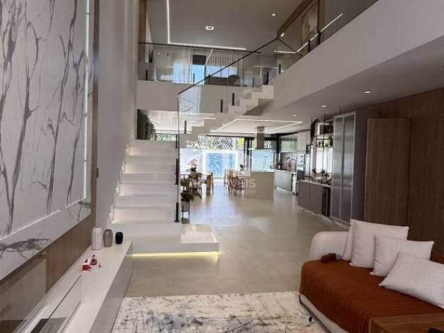 #827 - Casa para Venda em Jundiaí - SP - 2