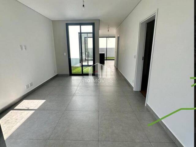 #902 - Casa para Venda em Jundiaí - SP