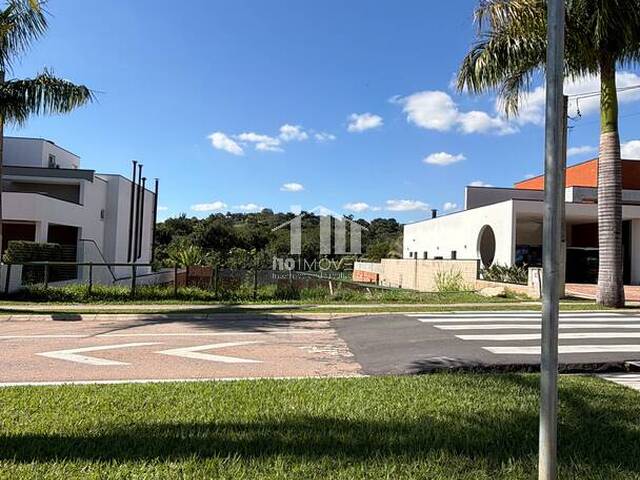 Terreno em condomínio para Venda em Jundiaí - 2